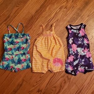 Bundle of 3 rompers